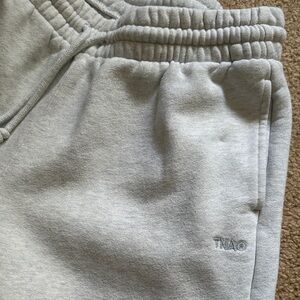 TNA sweat fleece, cozy fleece boyfriend fit size small. Grey